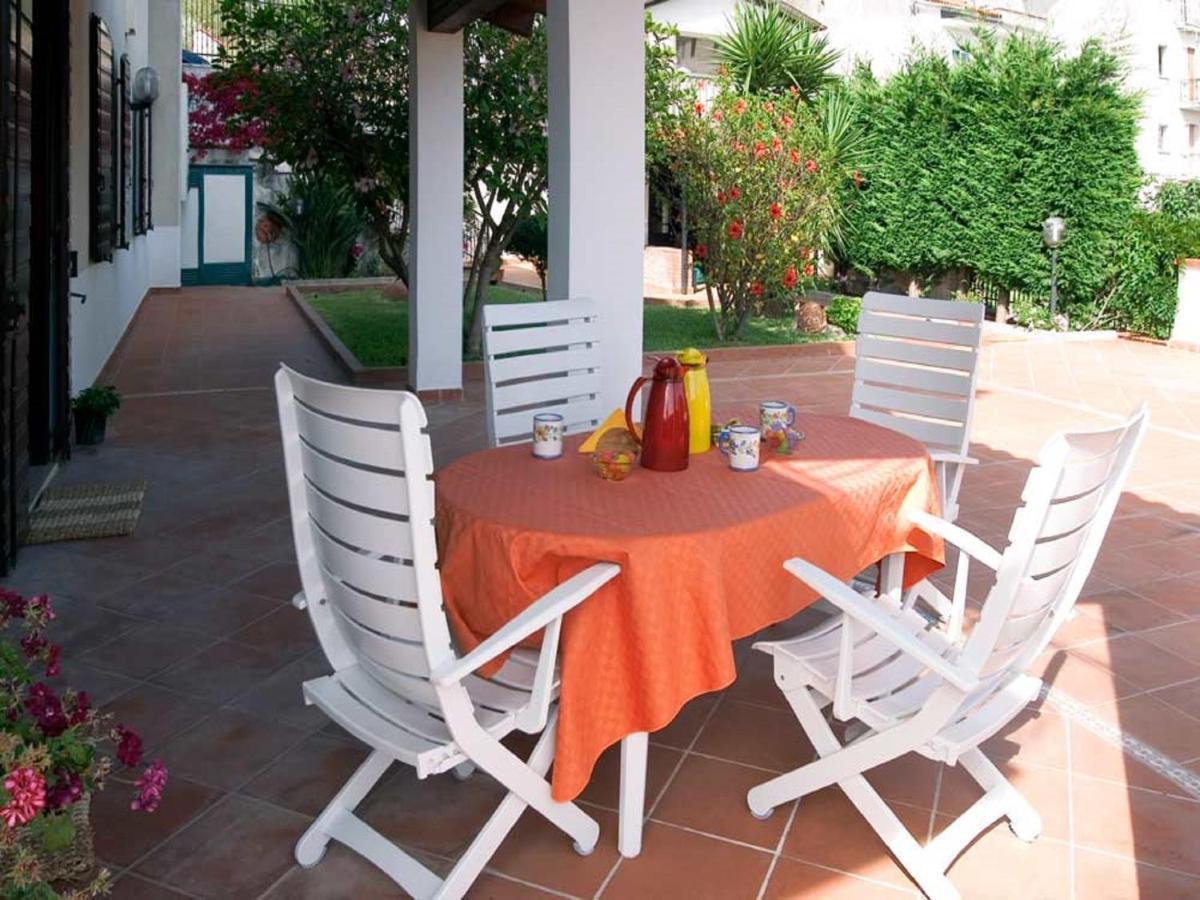 أغروبولي B&B Hibiscus المظهر الخارجي الصورة